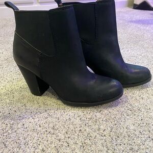 LuckyBrand black ankle boots